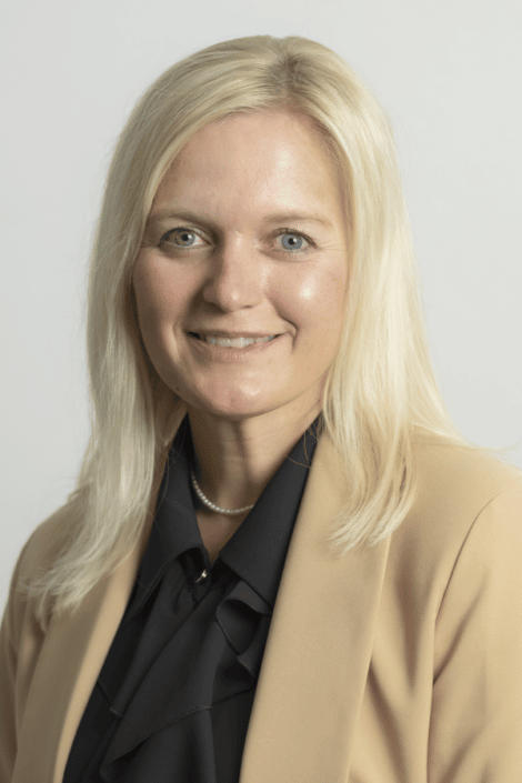 Sabine Gangauf, Geschäftsleitung und Verkauf